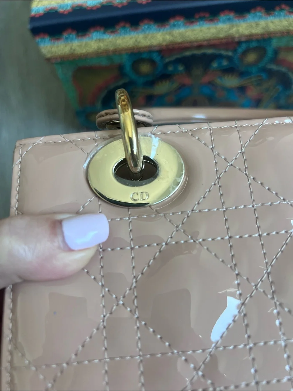 Nude/ Rose Lady Dior Patent Cannage Small - Picture 4 of 11